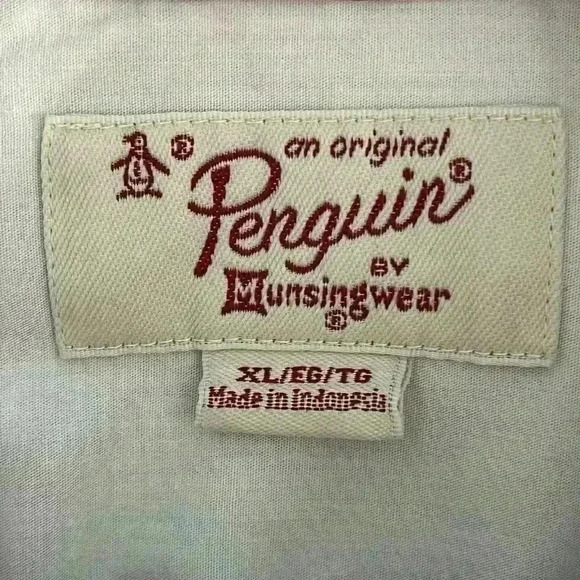 Penguin By Munsingwear Men’s XL Long Sleeve Button Up Slim Fit Red Blue Plaid - Picture 3 of 8